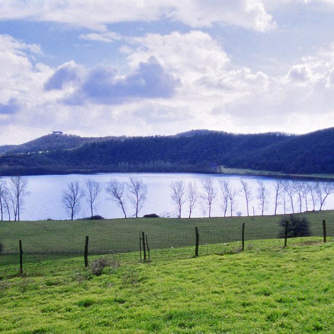Lago di Mezzano