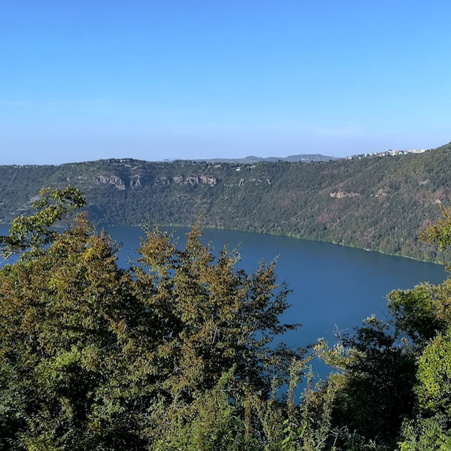 Albano (località Miralago)