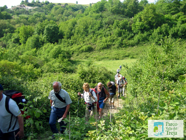 Passeggiata all'aperto - foto Archivio Parco