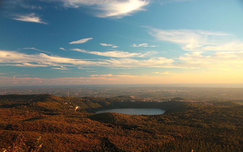 Lago di Nemi di Alessandra Colantuoni