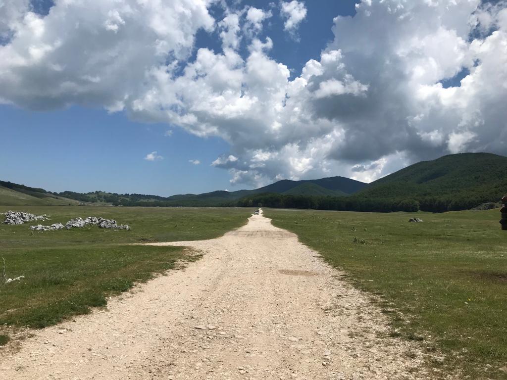 Camminare sul confine lungo la Tappa 7 del CNP