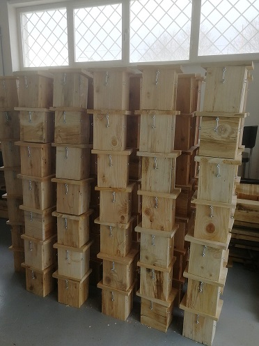 Cassette nido per il monitoraggio del moscardino