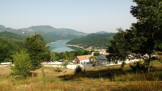 Agriturismo "Ferrari Farm"