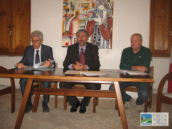 I firmatari dell'accordo Treja - Farnese - foto Archivio Parco