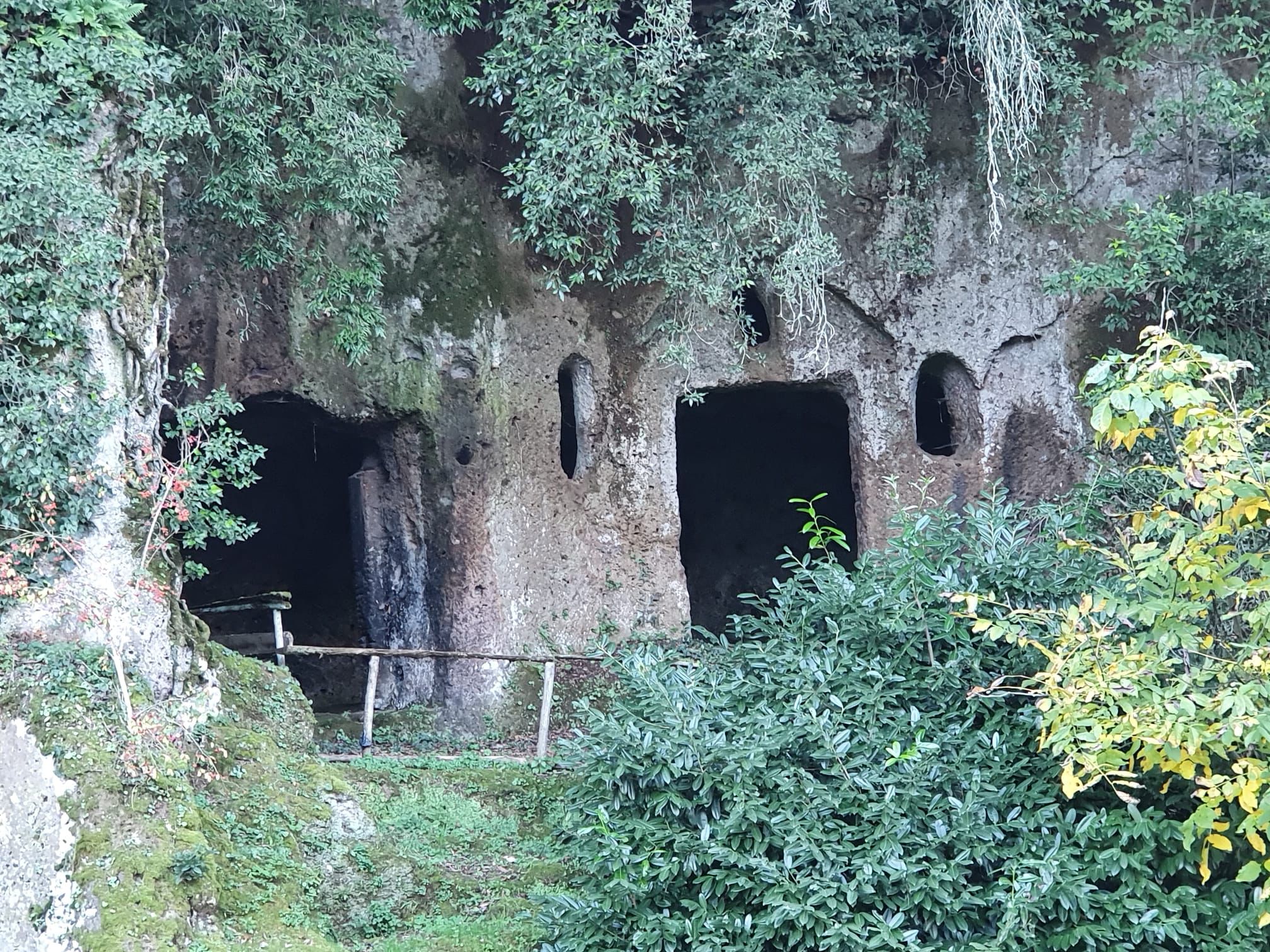 I MITI DELL'ANTICHISSIMA CITTA' DI SUTRI