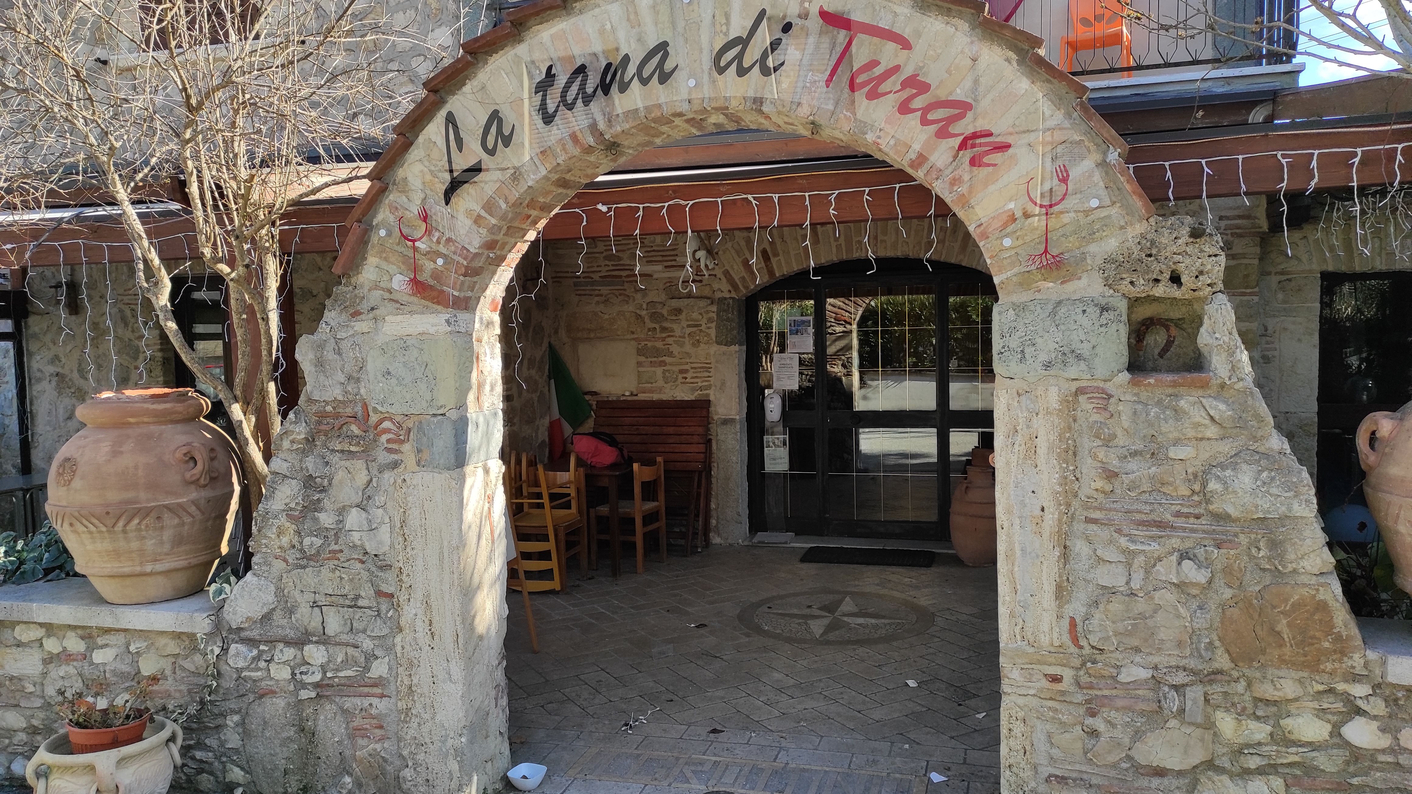 Ristorante Pinseria "La Tana di Turan"