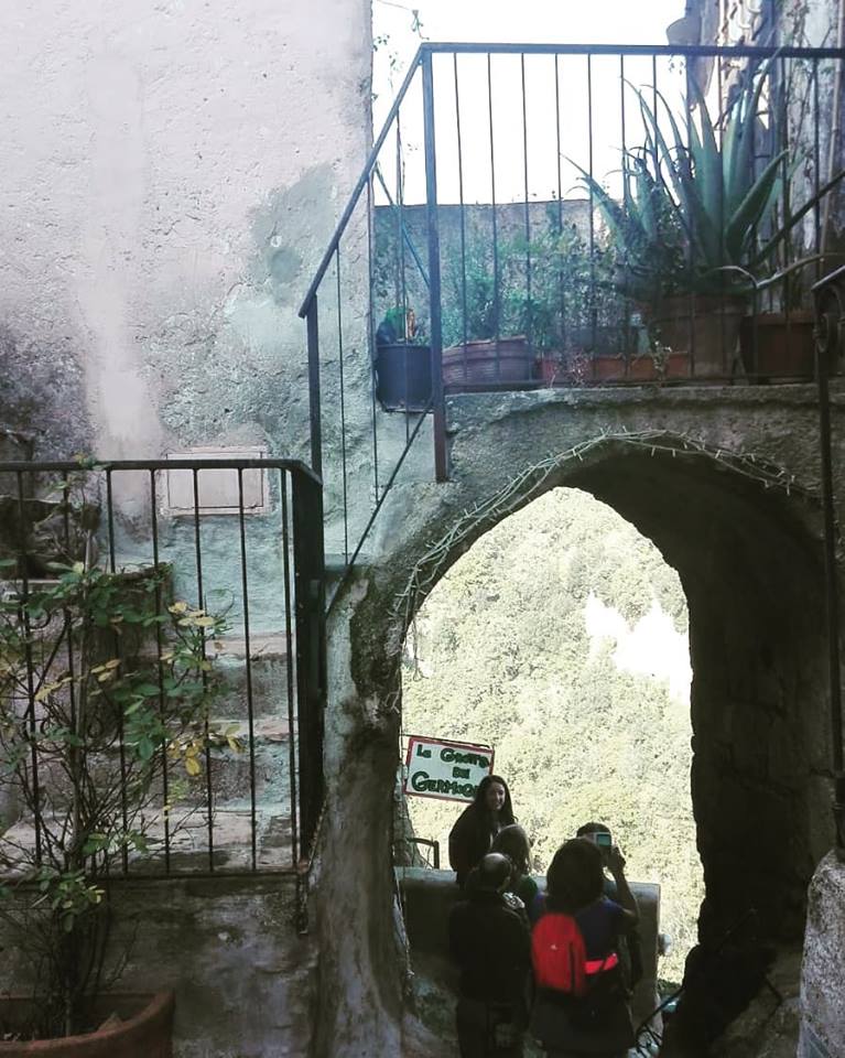 Visita guidata sulle rupi di Calcata - foto Thesan Trekking