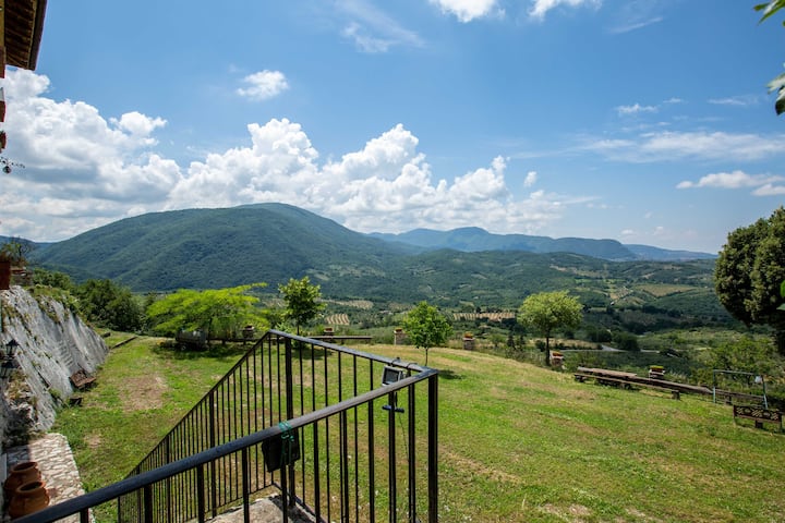 Agriturismo" Nido del Falco"