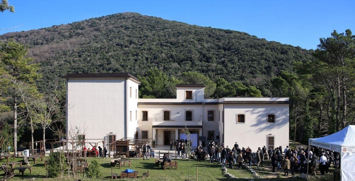 Avventura Outdoor: Esplorando la Natura tra Sport, Trekking ed Escursioni in Mountain Bike