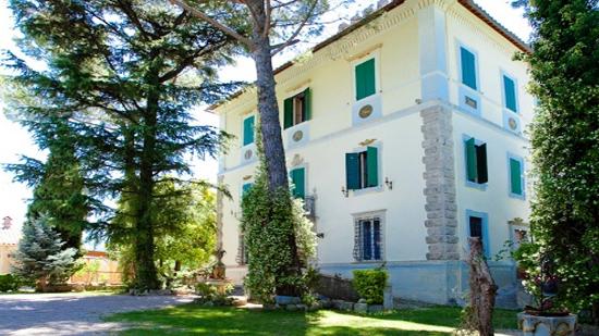 Agriturismo "Villa Falconi"